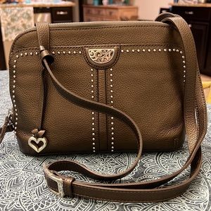 Like new Brighton zip around organizer bag (cosmetic bag extra)